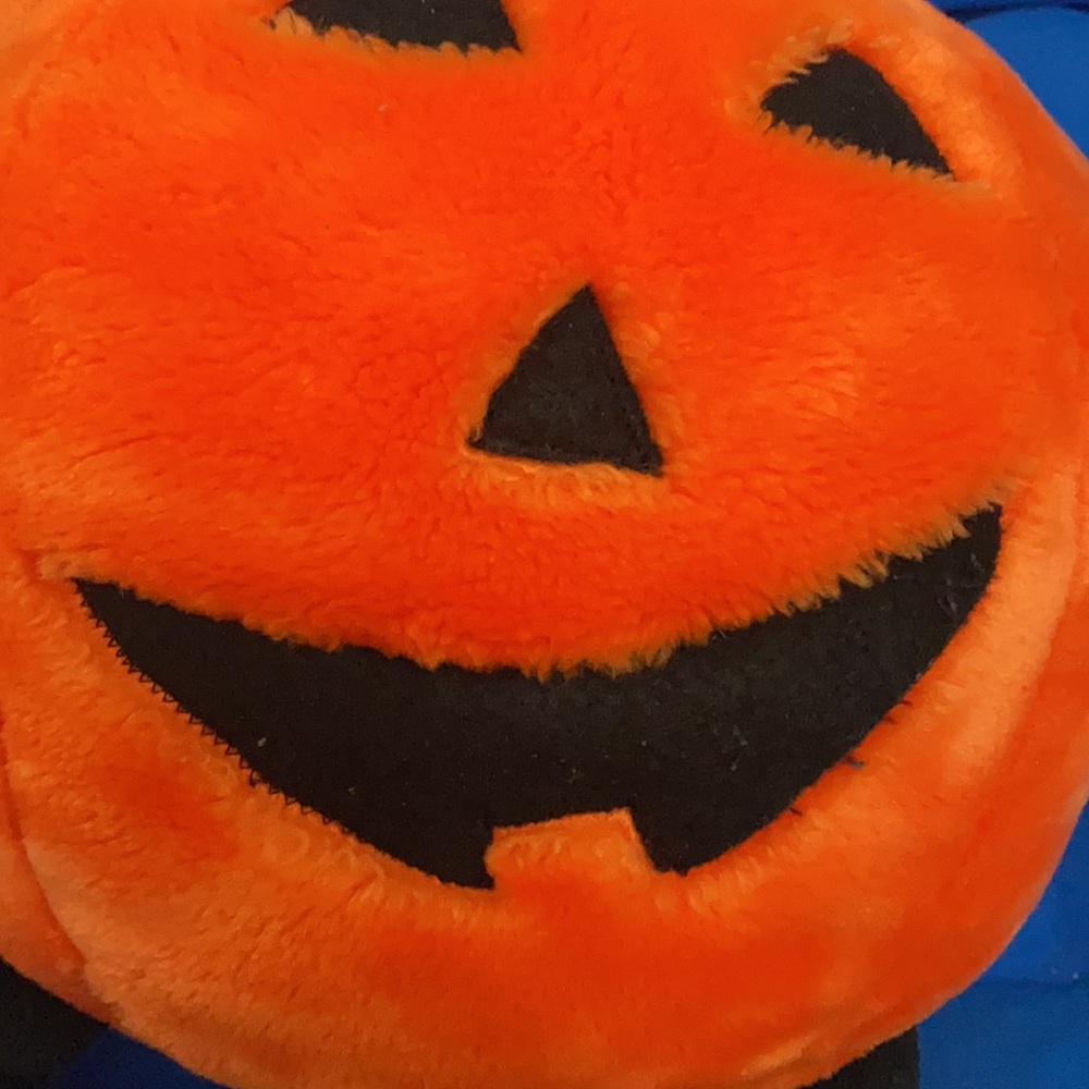 Playful Plush Halloween Pumpkin Plush NWTS 1988 Chrisha Creation Limited - Picture 15 of 15